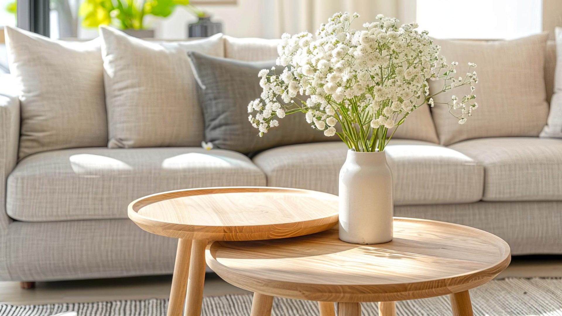Table basse moderne, vintage ou industrielle : quel style adopter pour votre salon ?