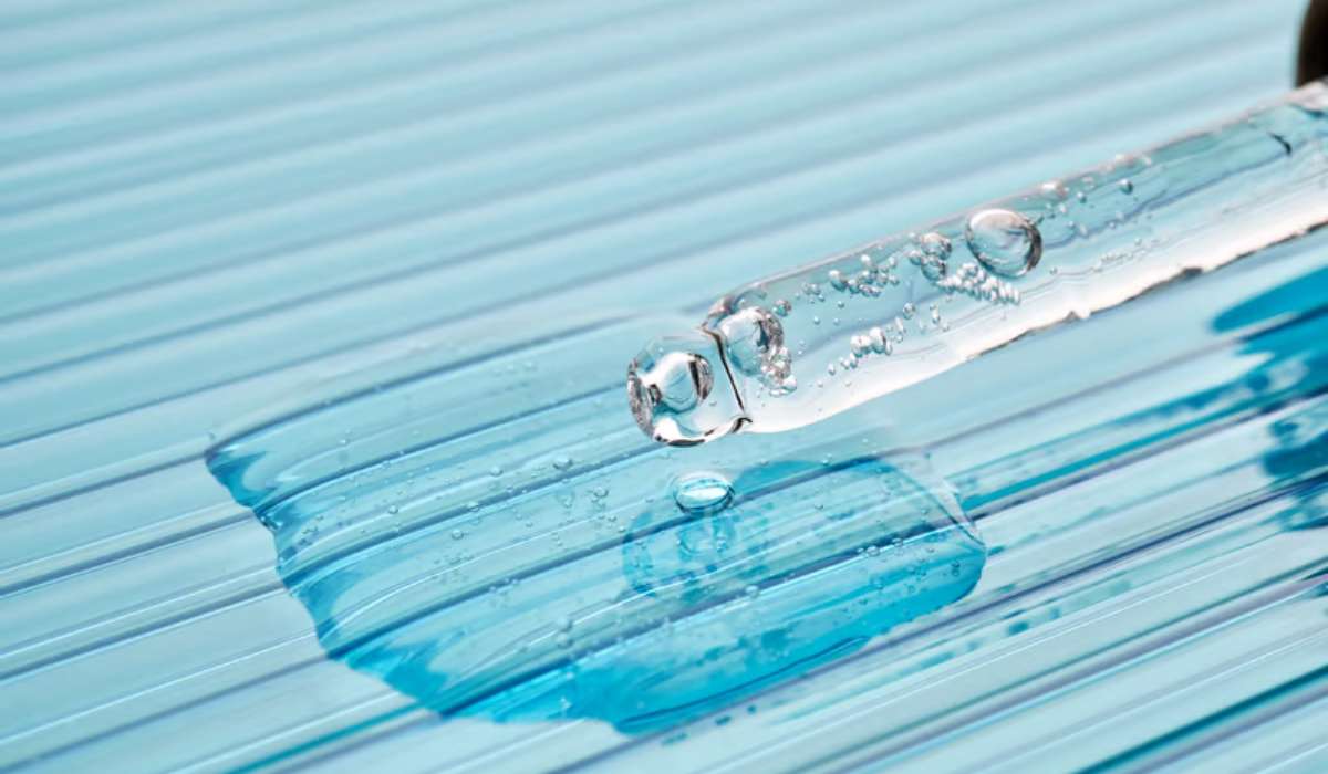 Le vinaigre blanc sur le polycarbonate, c’est sans risque ?