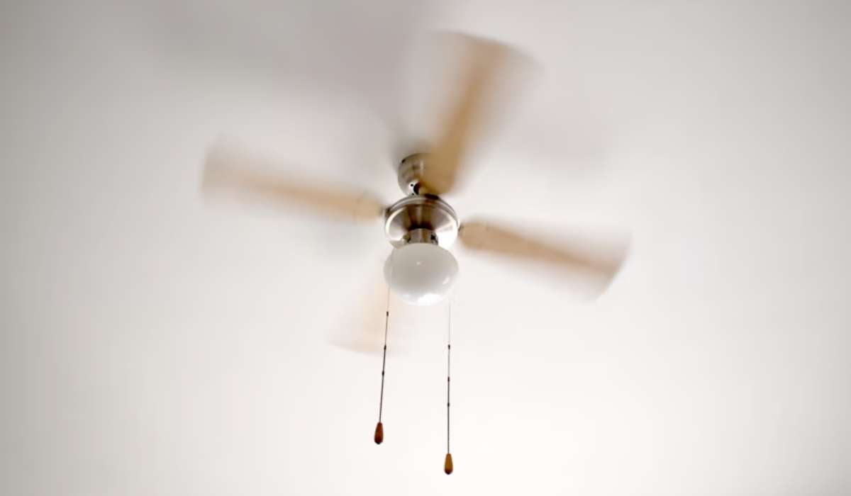 Ventilateur de plafond avec la porte fermée : bonne ou mauvaise idée