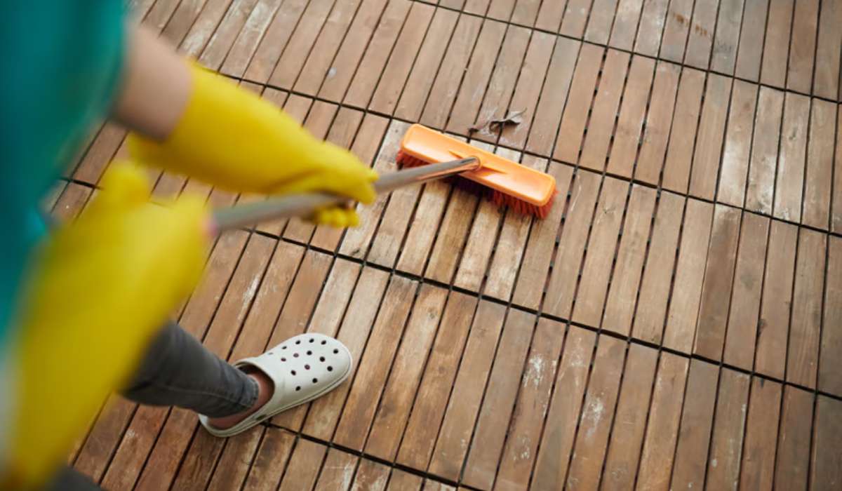 Comment entretenir une terrasse en bois pour qu’elle dure ?
